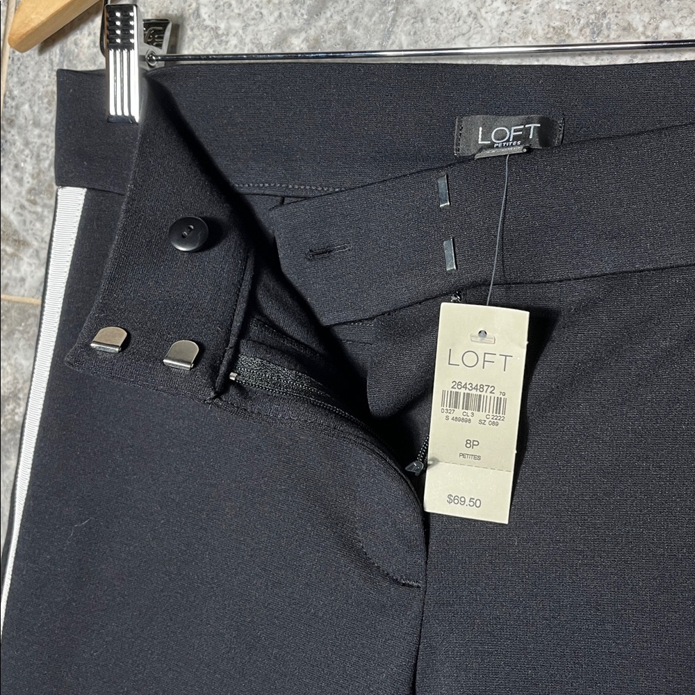🆕NWT LOFT Leggings in Tuxedo Stripe Ponte Pants – 8P – Black/White - Picture 4 of 8